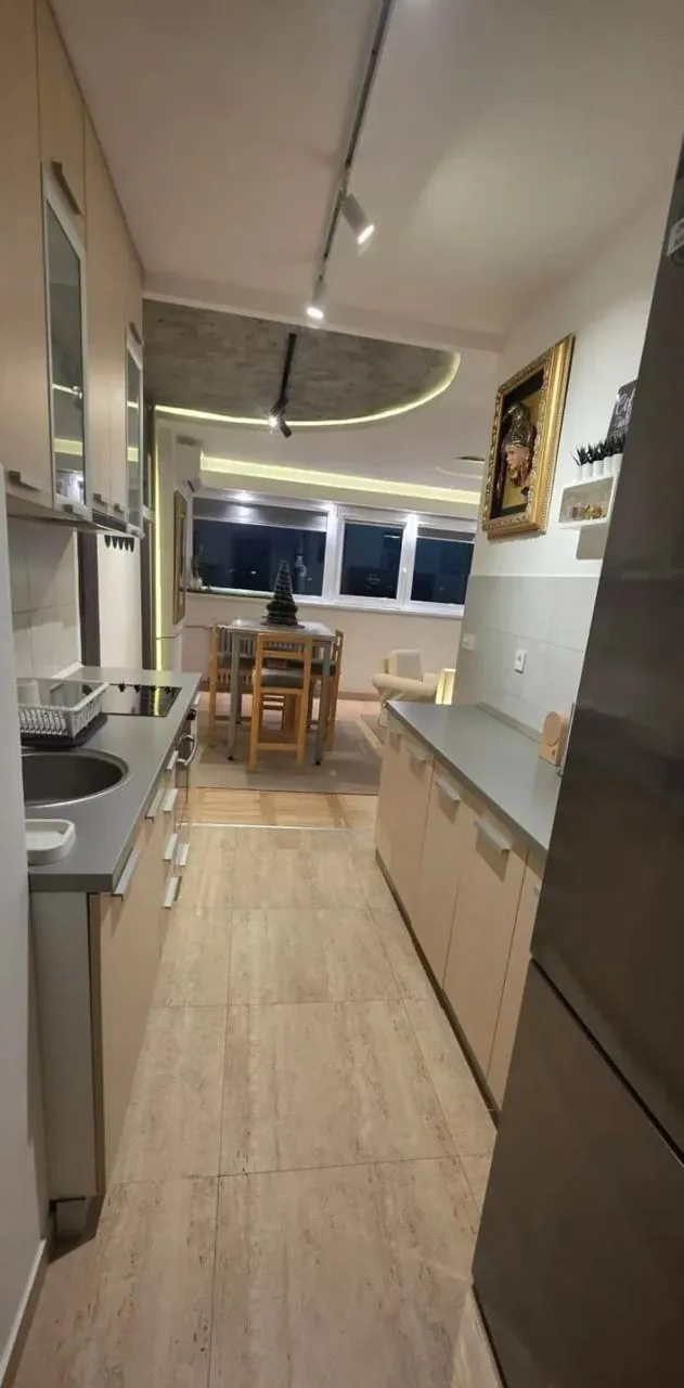 Однокомнатная квартира 47 м² в Новом Белграде Бульвар Толбухина 3