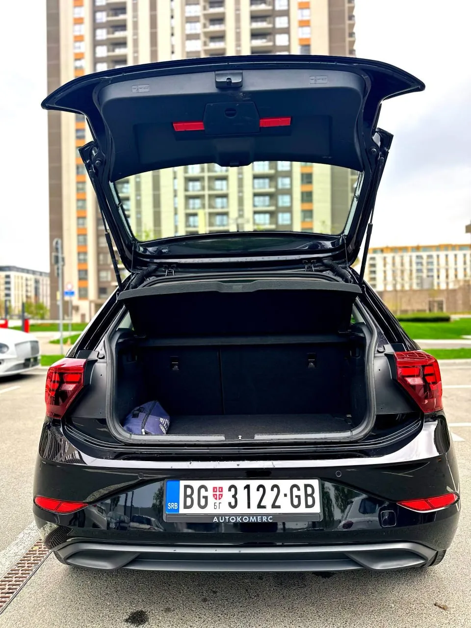Аренда VW Polo 2023 АКПП в Белграде 3