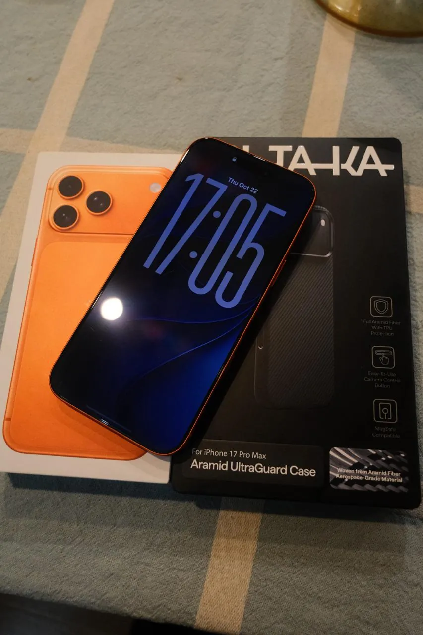 IPhone 17 Pro Max 256 ГБ Orange 1