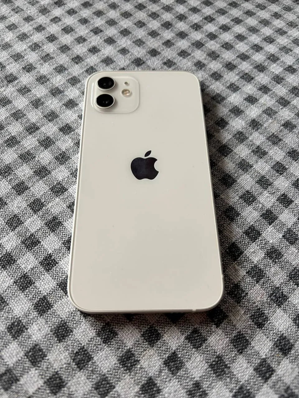 IPhone 12 128 ГБ хорошее состояние Белград 2