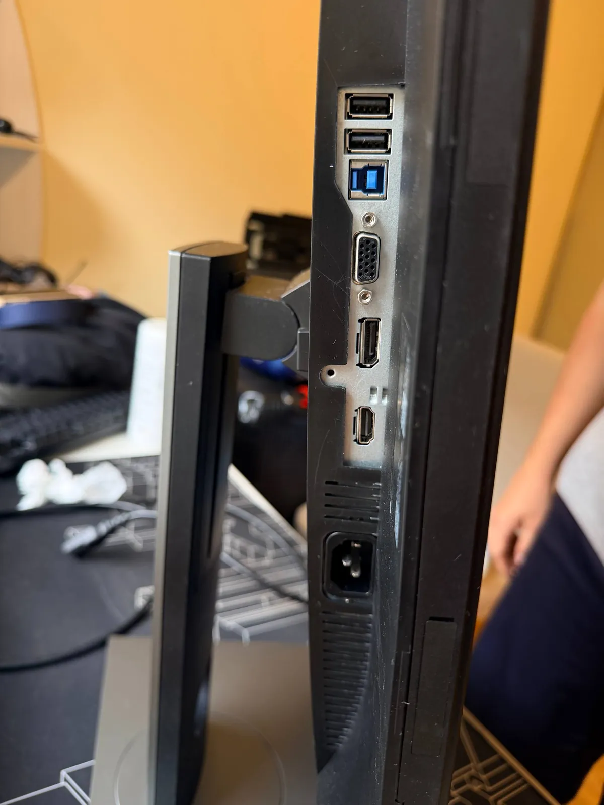 Монитор Dell P2717H 27 дюймов 4