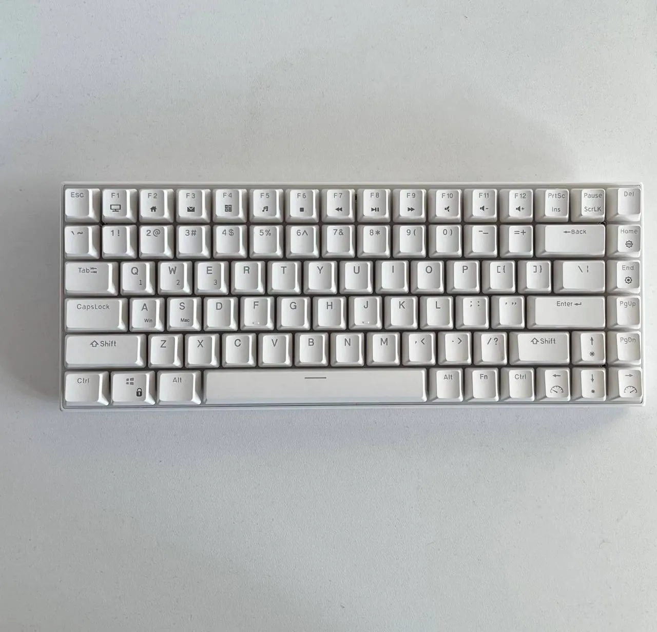 Клавиатура Royal Kludge RK84 Red Switch Земун 1