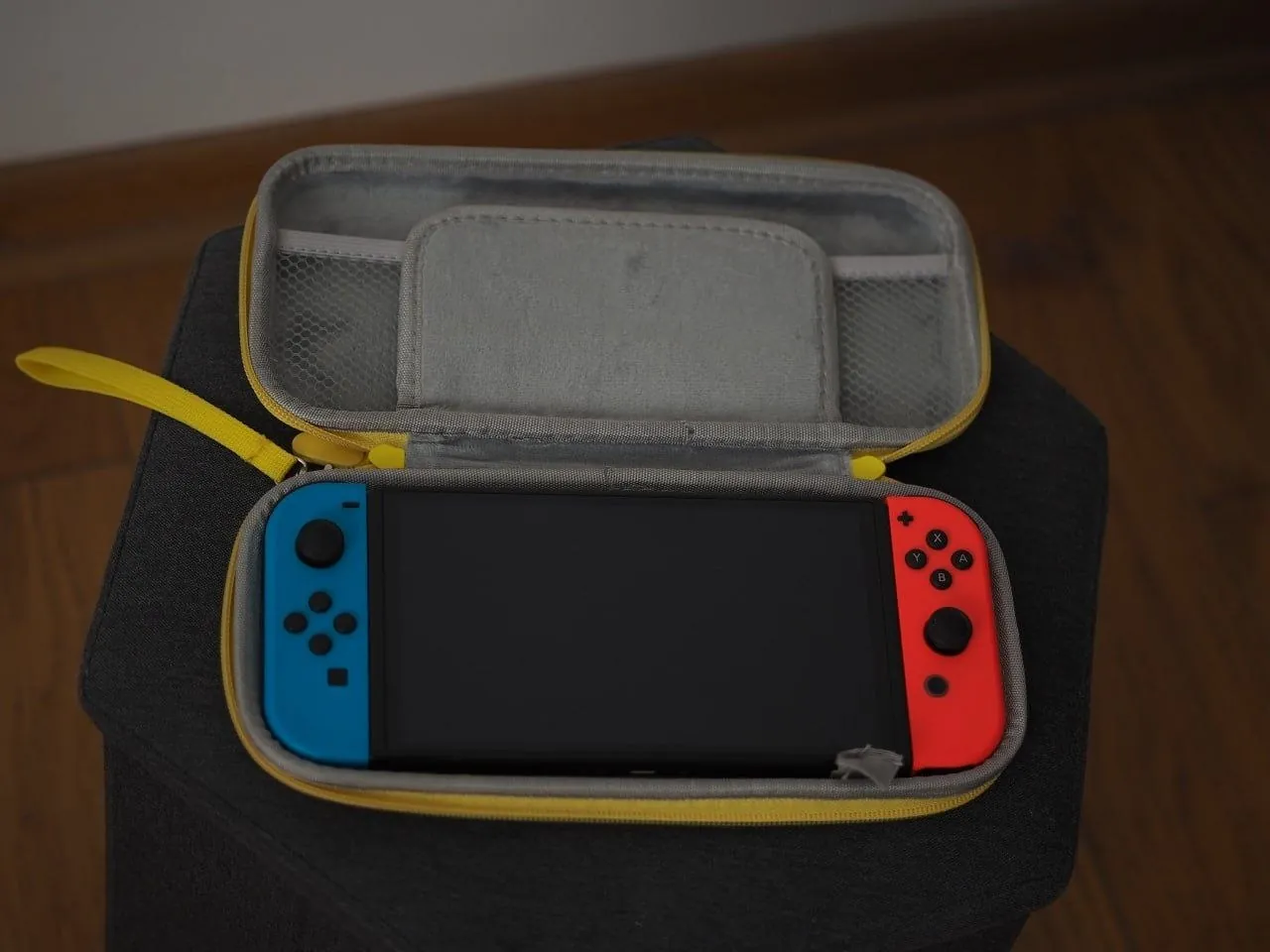 Nintendo Switch OLED в комплекте с играми Белград 5