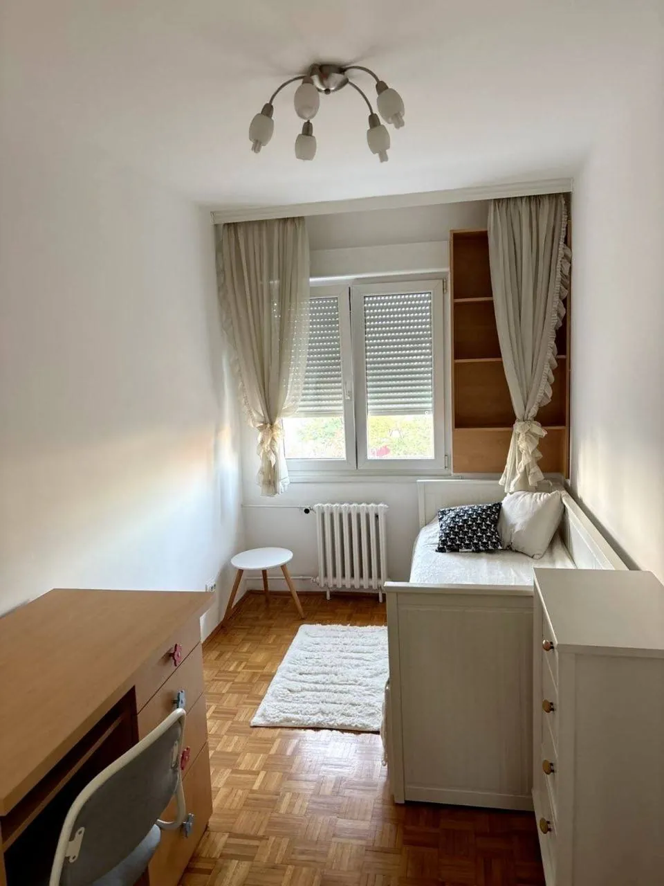 Квартира 100 м² четыре комнаты Нови Белград лифт 5
