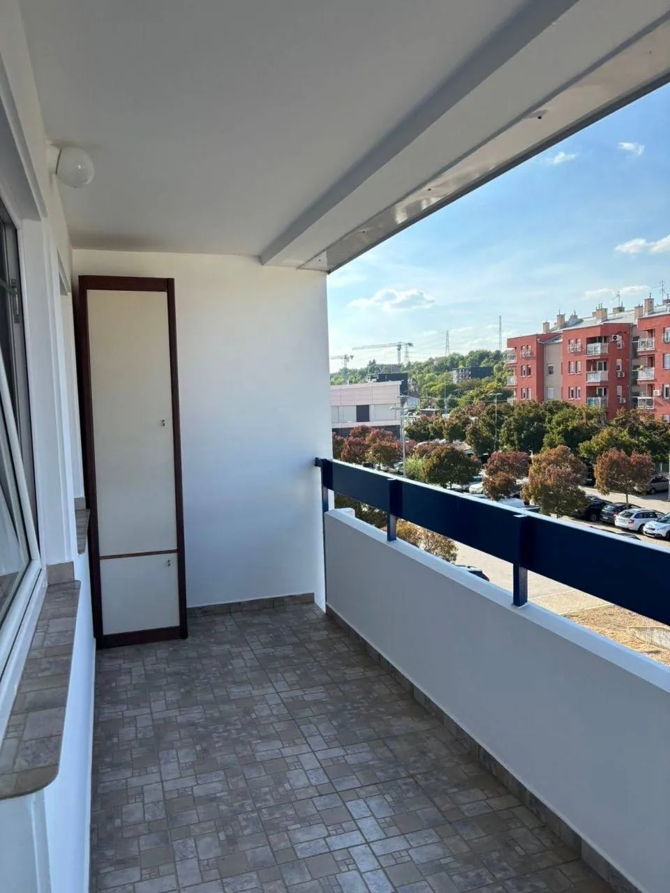Квартира 100 м² четыре комнаты Нови Белград лифт 9