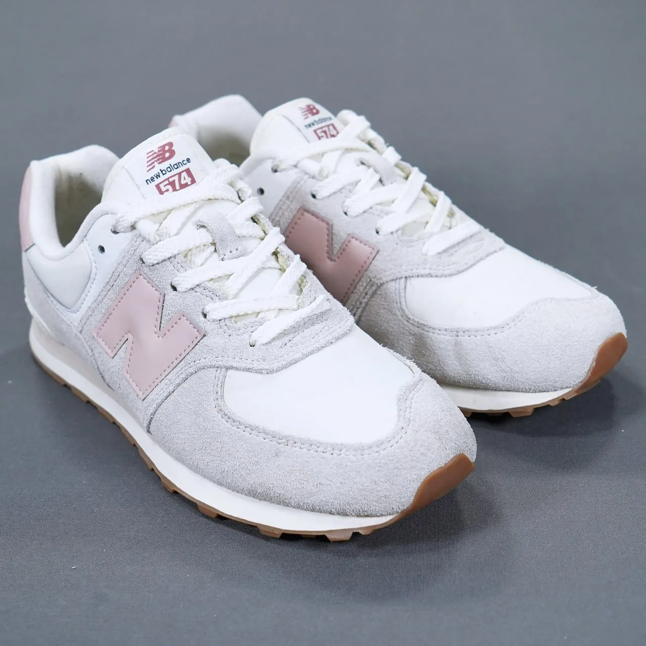 Кроссовки New Balance 574 бело-серые с розовым размер 38.5 1