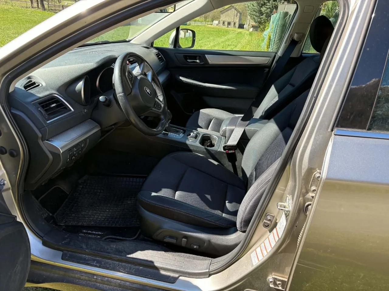 Subaru Legacy Outback 2016 дизель полный привод 10