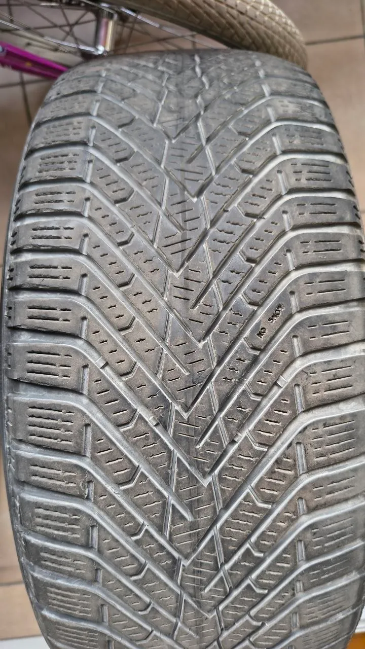 Зимние шины Pirelli Cinturato Winter2 225/50 R17 1