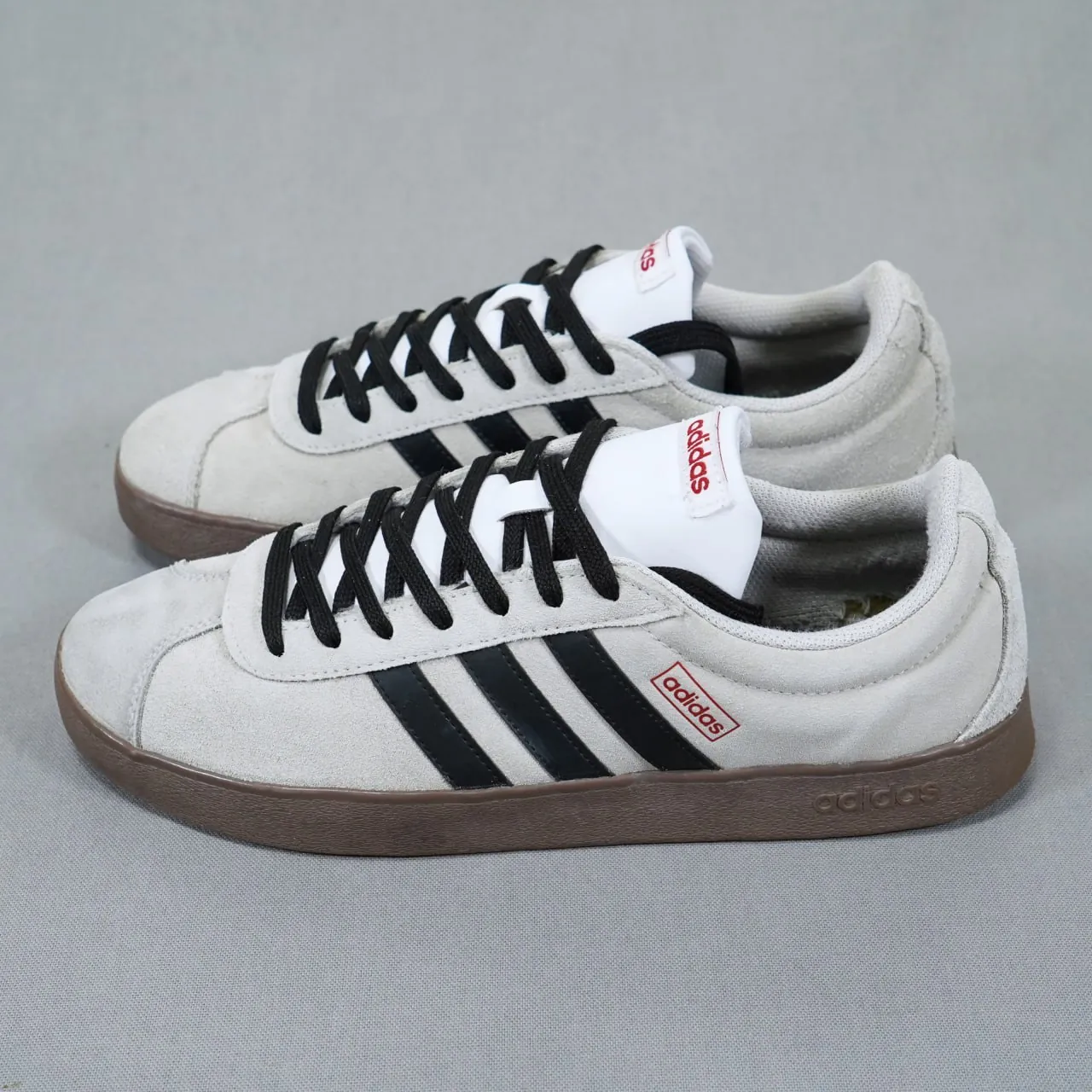 Кроссовки Adidas VL Court замша EU 46 1