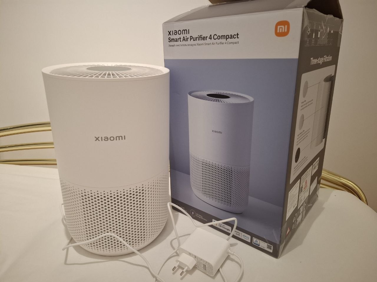 Xiaomi Smart Air Purifier 4 Compact 1