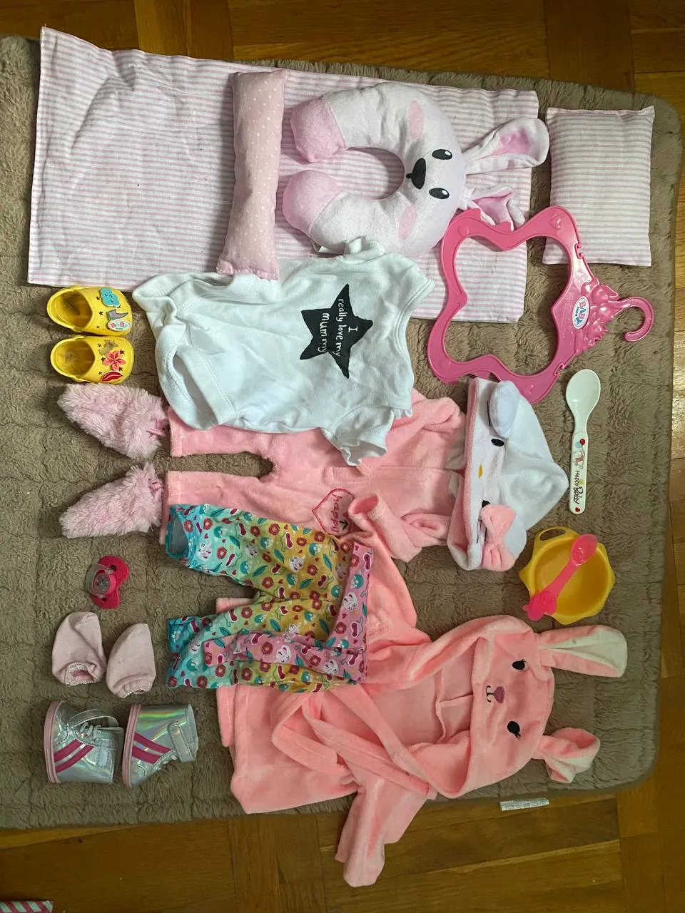 Кукла Baby Born с комплектом одежды и аксессуаров 2