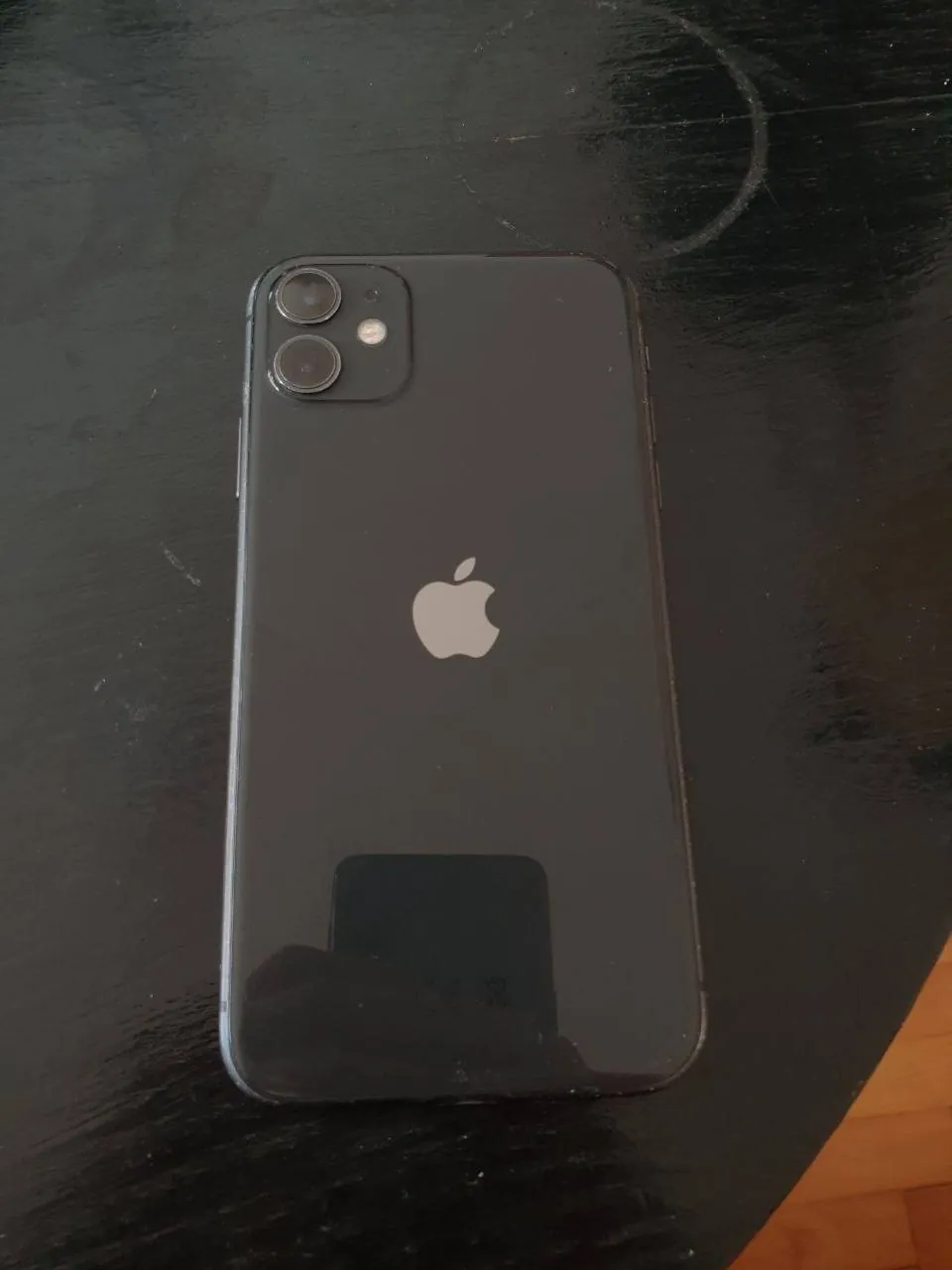 IPhone 11 64 ГБ с заменённой батареей 1