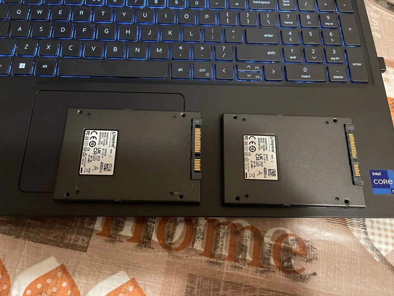 Оперативная память Samsung DDR4 и SSD Kingston Земун 6