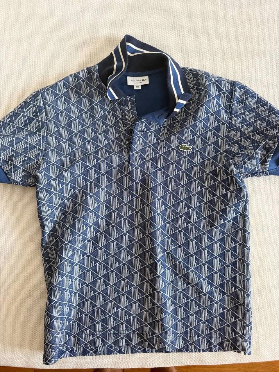 Футболка Lacoste размер S Новый Белград 1
