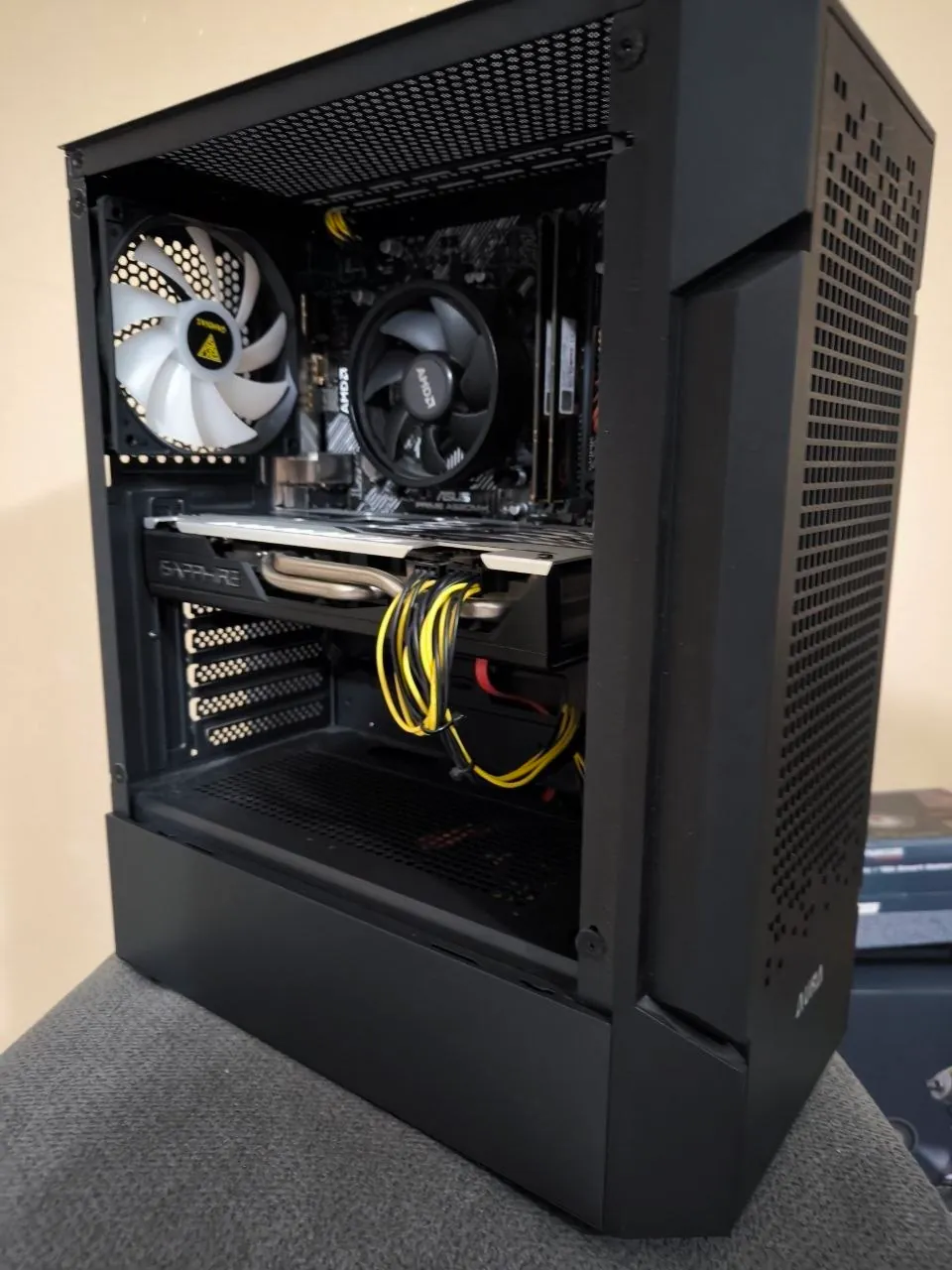Игровой ПК Ryzen 5 3500X RX 580 8GB Нови-Сад 4