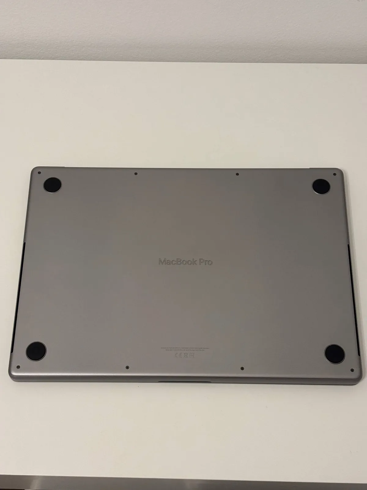 MacBook Pro 16 M1 Max 64 ГБ 1 ТБ Нови-Сад 5