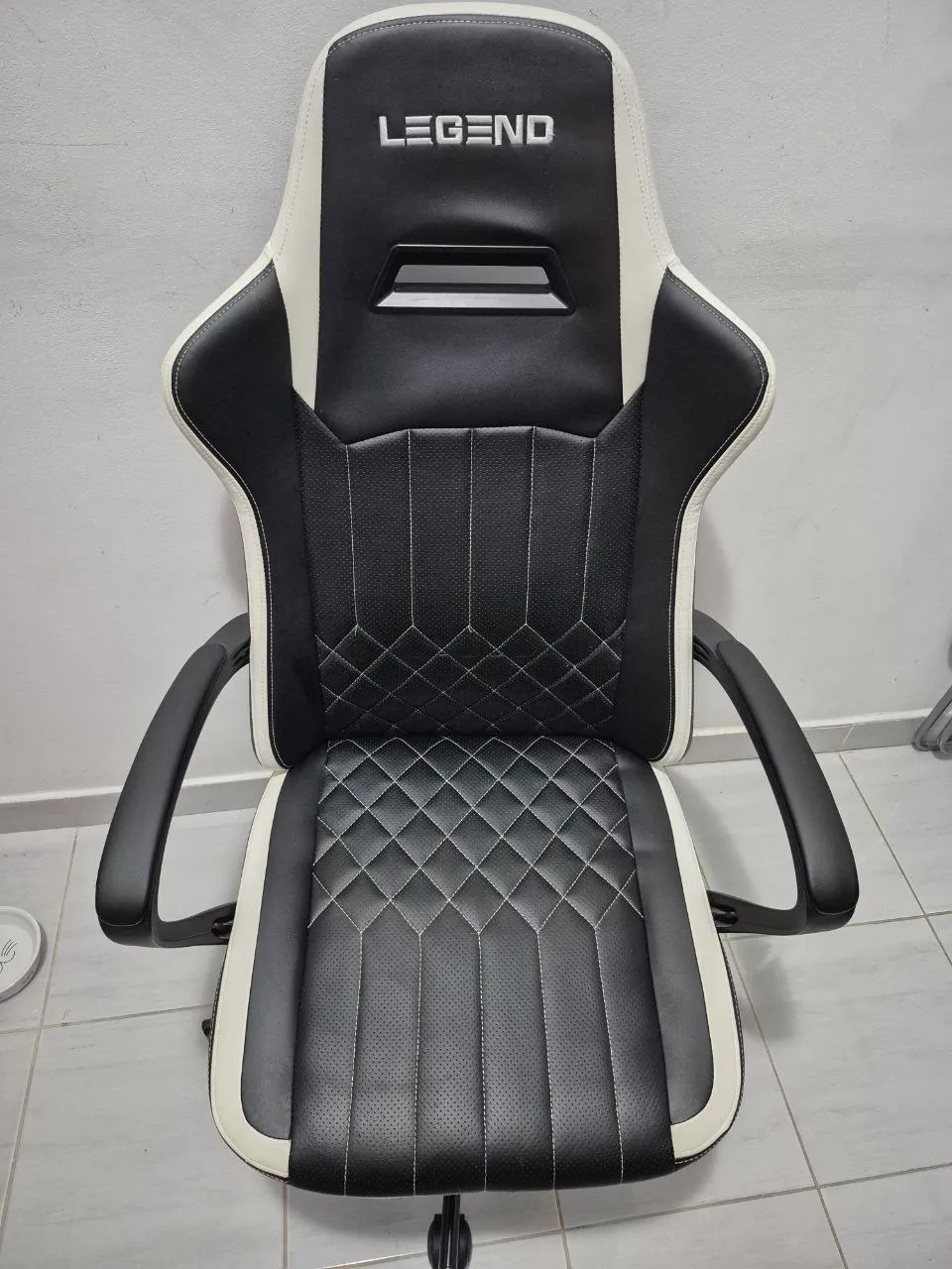Игровое кресло JYSK LERBJERG Legend Белград 3