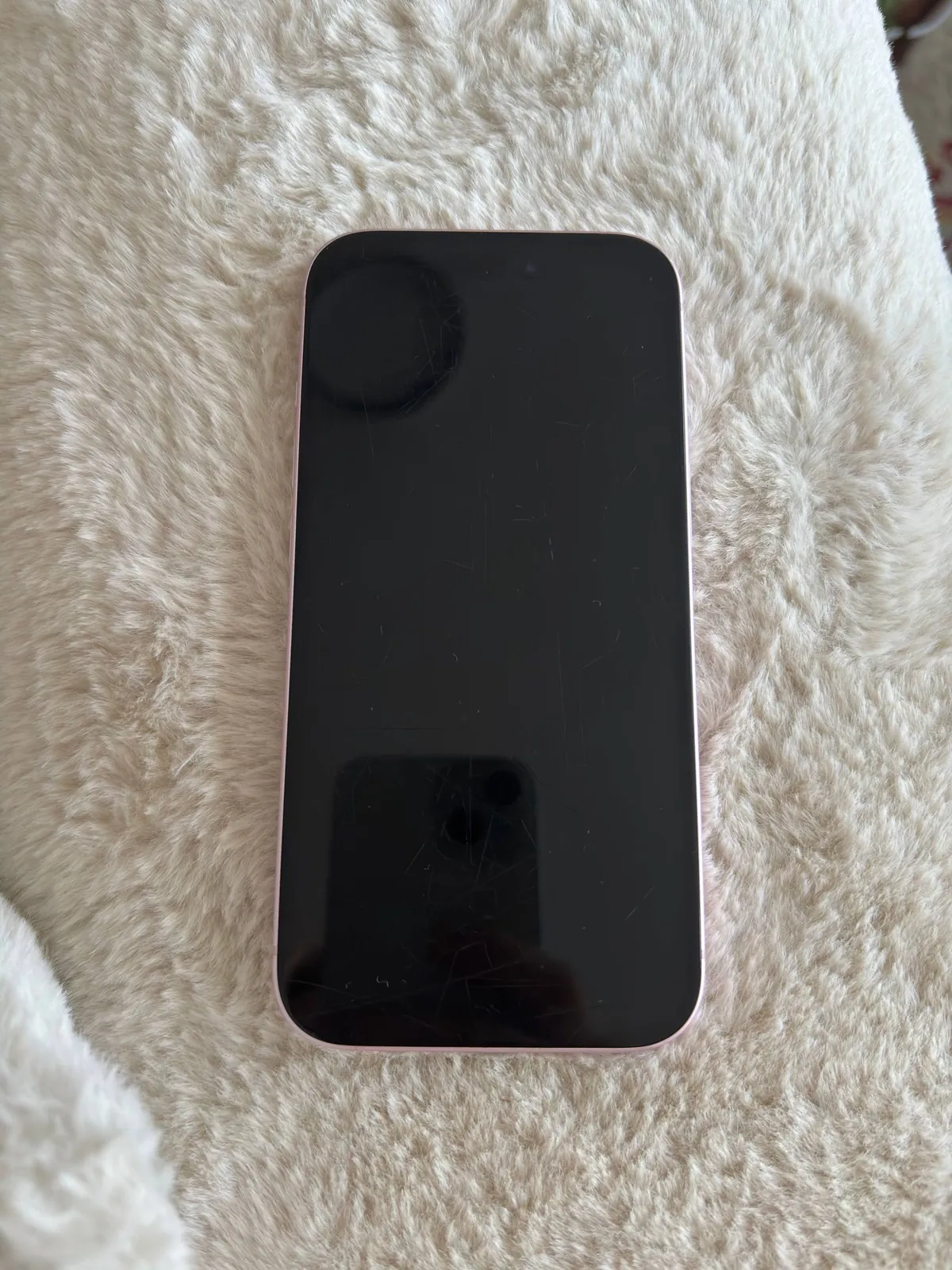 IPhone 15 128 ГБ розовый Нови-Сад 2