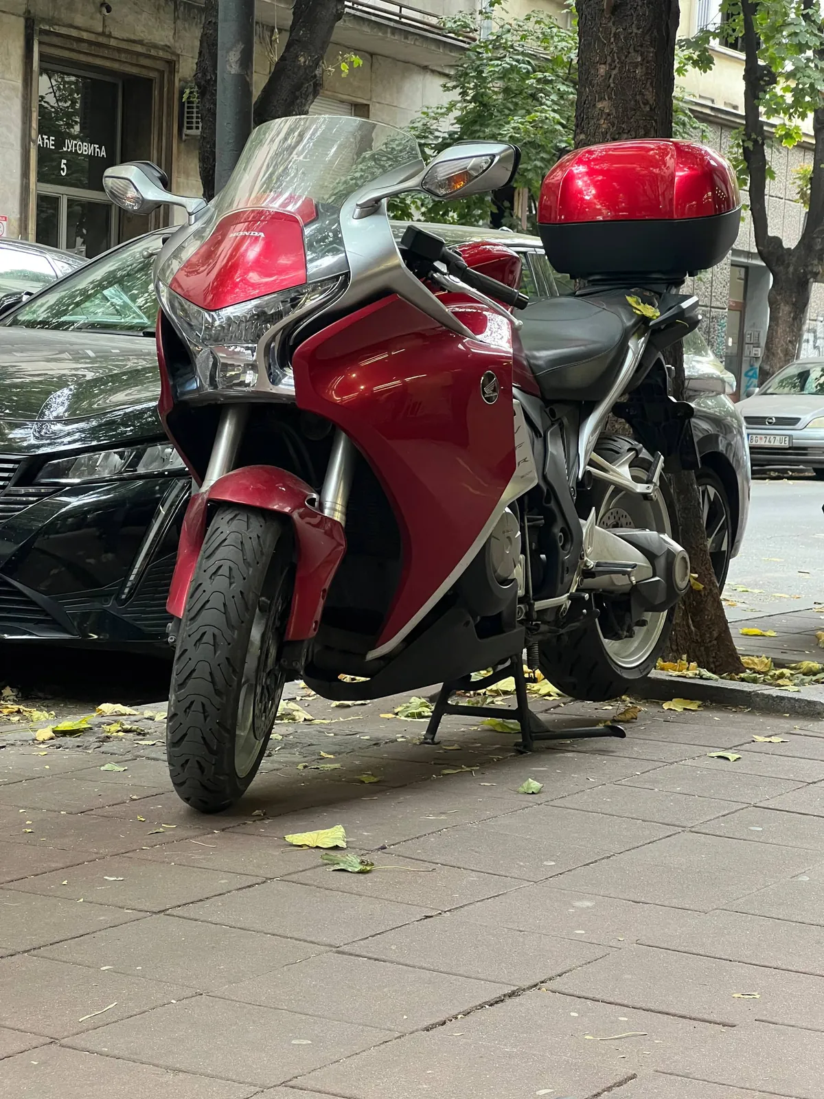 Honda VFR1200F 2012 кардан V4 Белград 2