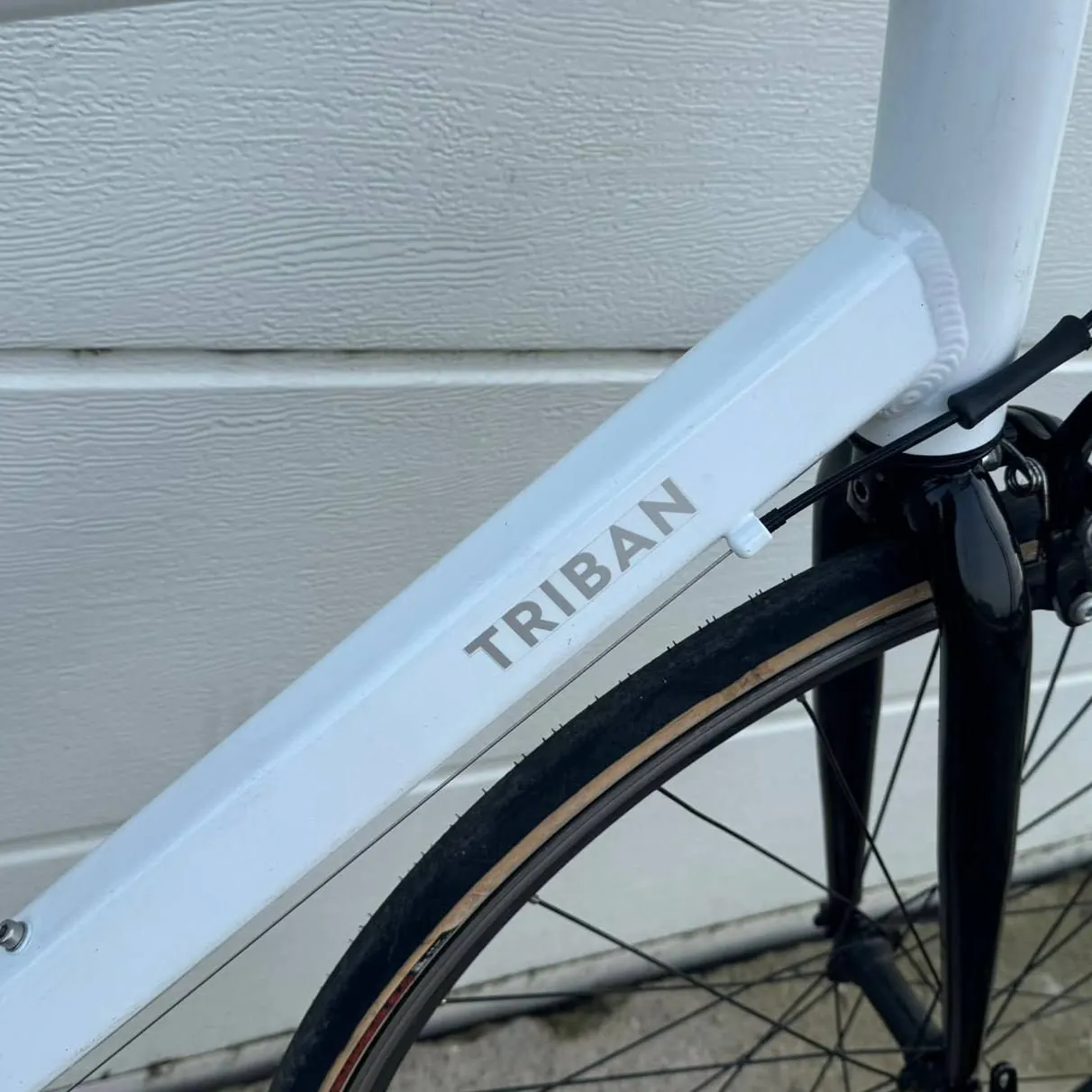 Шоссейный велосипед Triban 28 дюймов, Нови-Сад 2