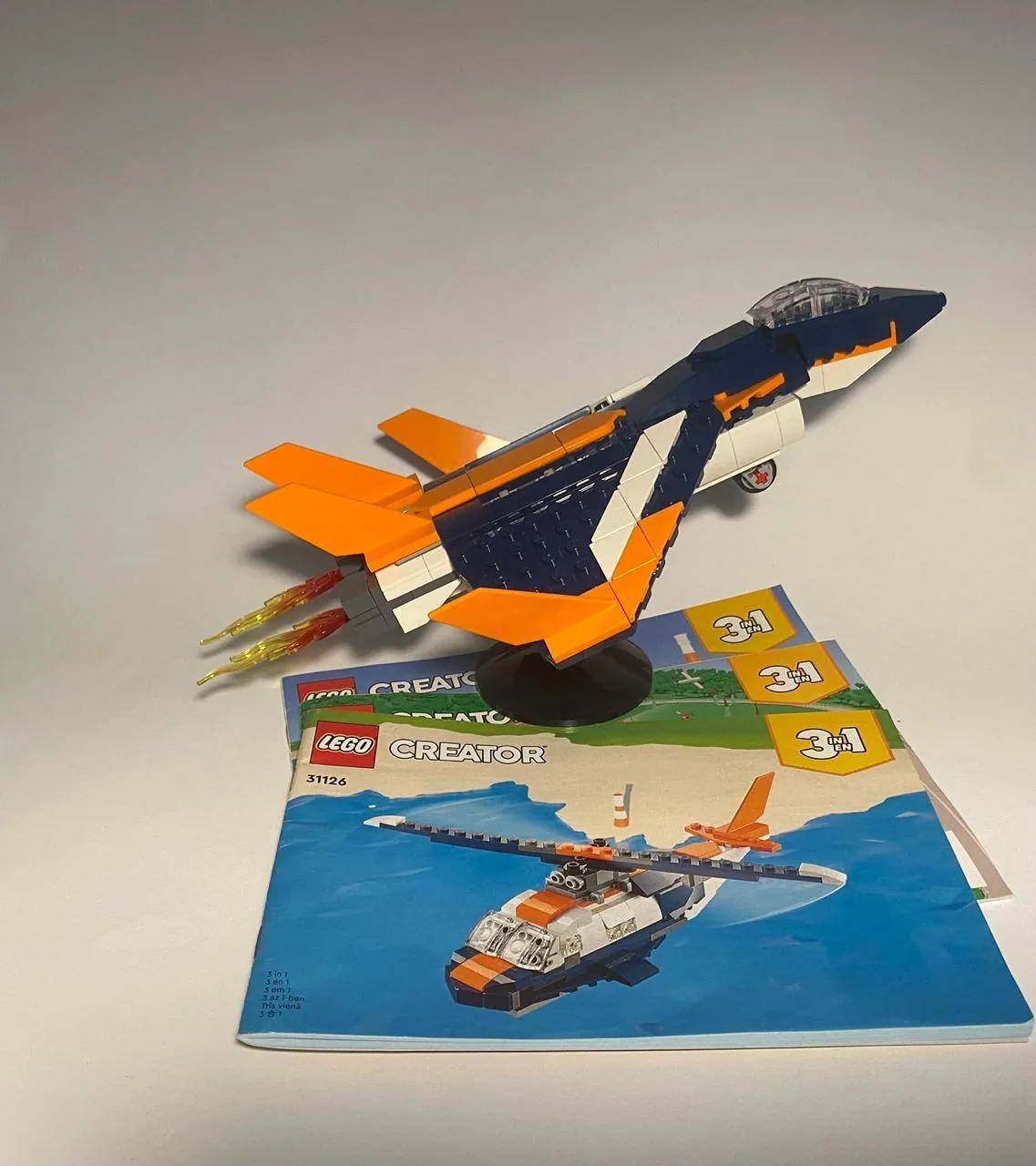 Наборы LEGO Minecraft и Star Wars 5