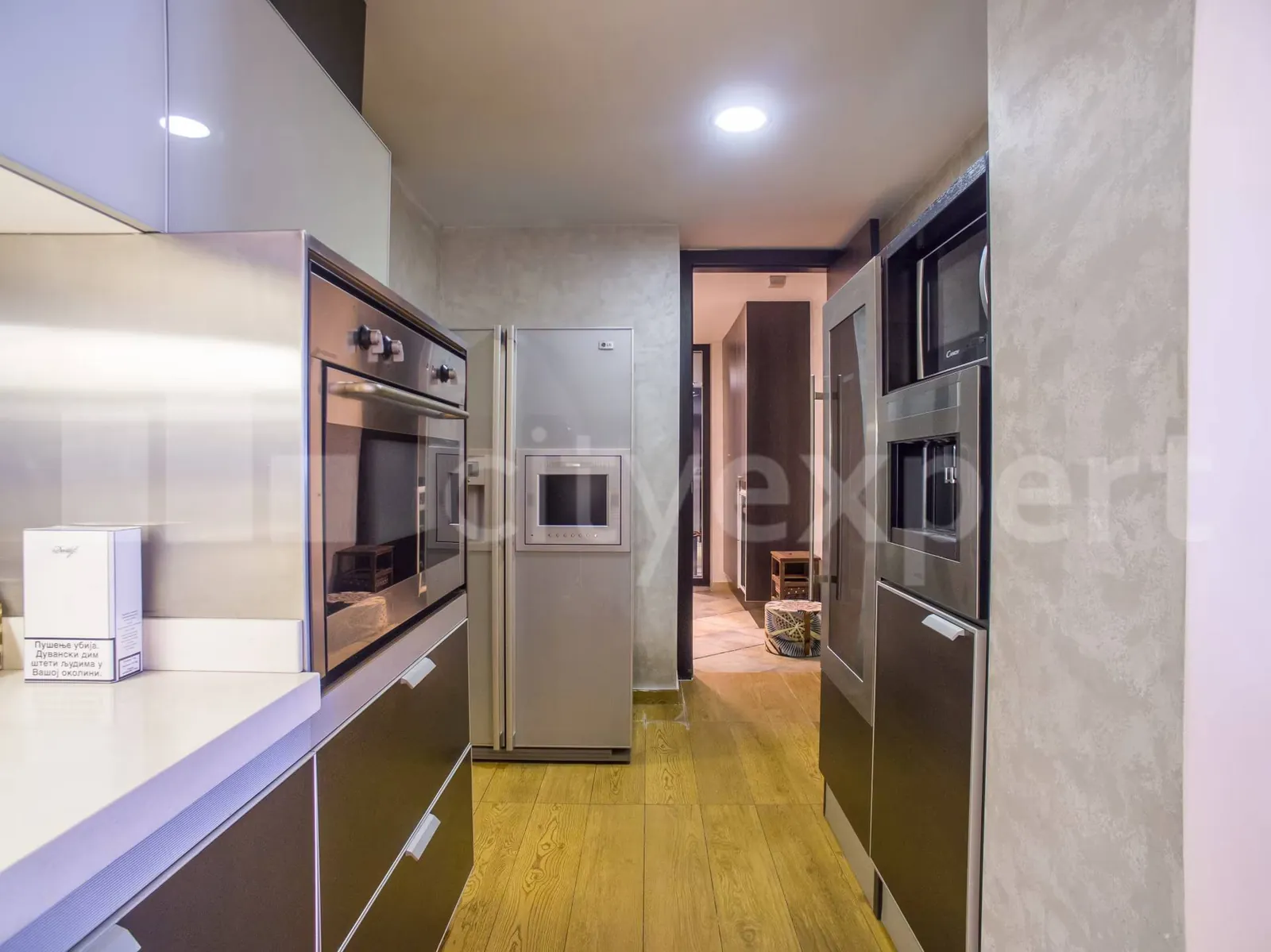 Квартира 300 м² с тремя спальнями в Новом Белграде 7
