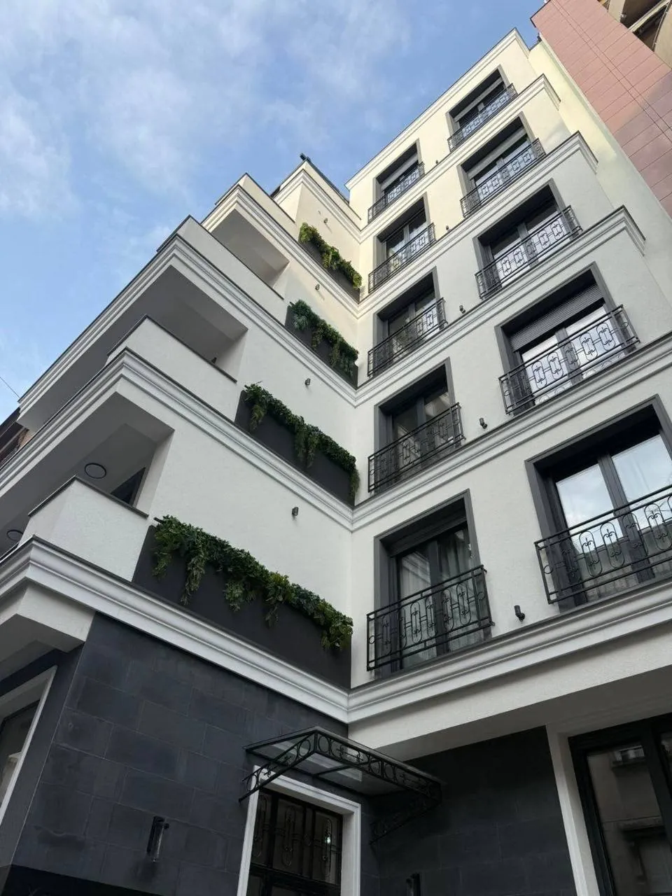 Двухкомнатная квартира 55 м² на Врачаре 10