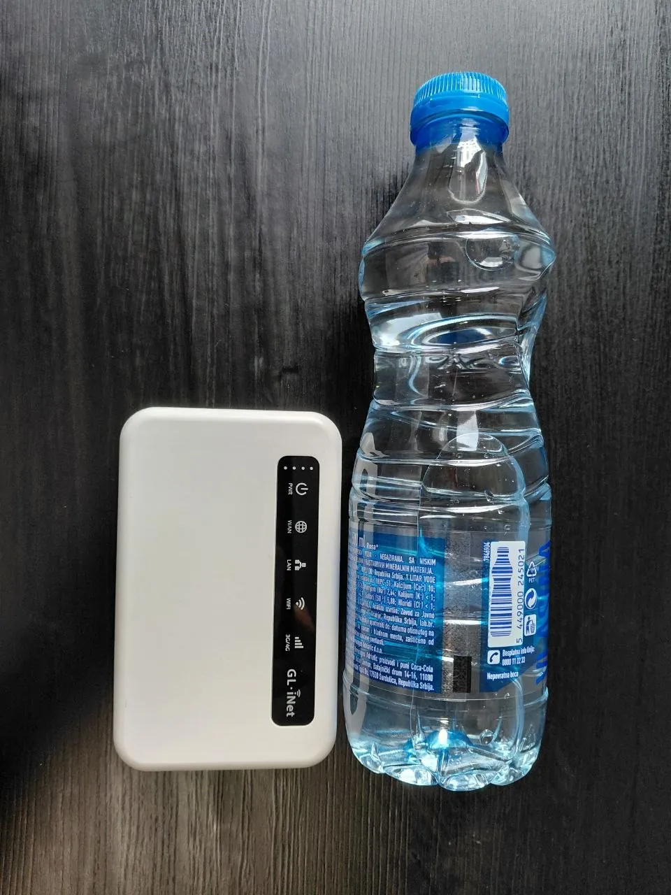 Портативный роутер GL.iNet Puli XE300 с аккумулятором 3