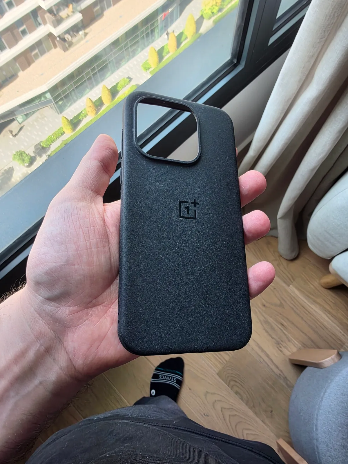 Смартфон OnePlus 15 16/512 ГБ в идеальном состоянии 3