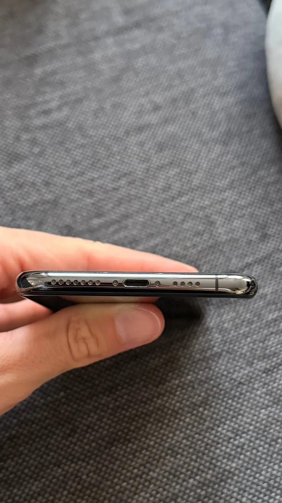 IPhone XS Max 256 ГБ чёрный в отличном состоянии 9
