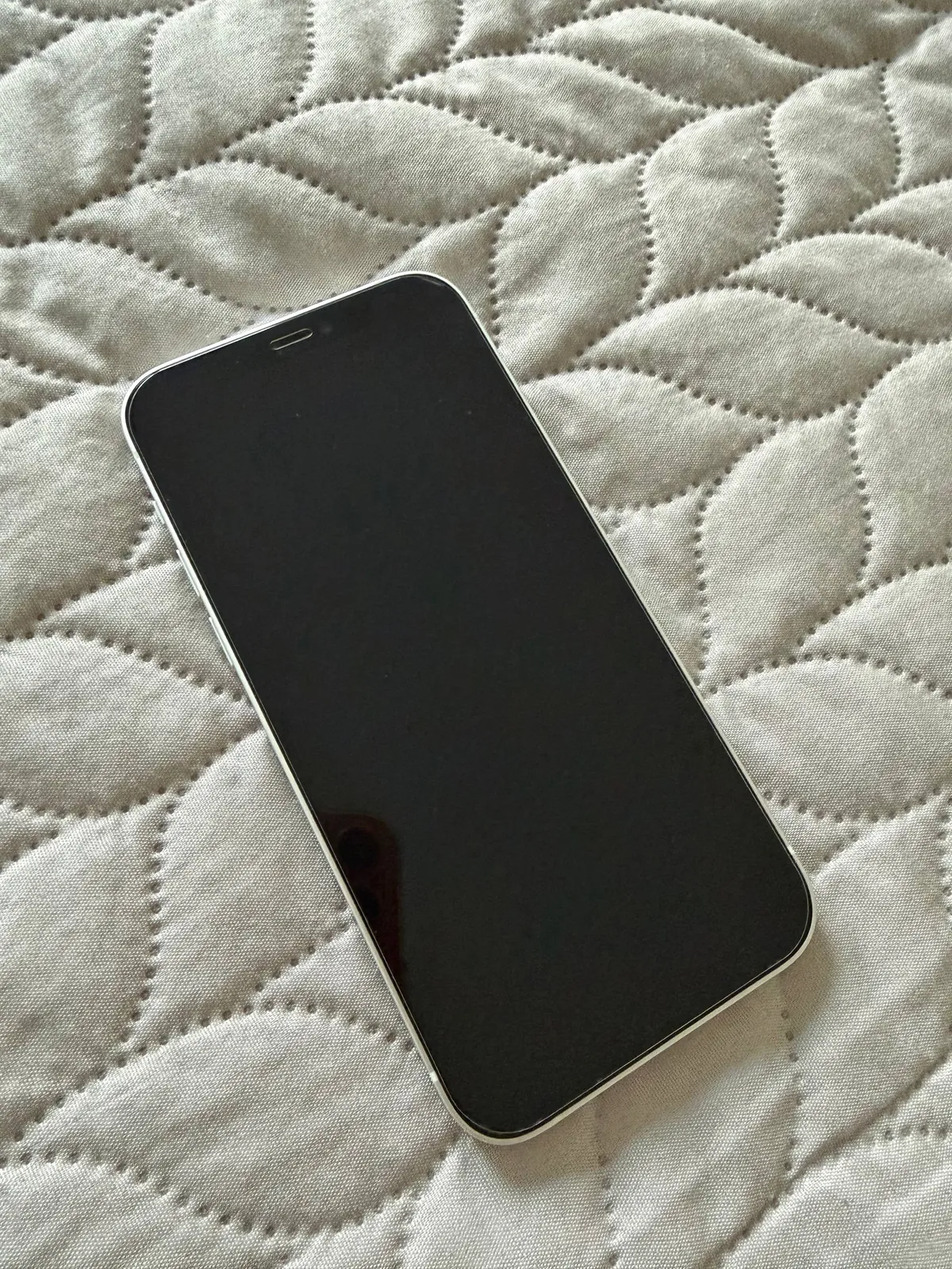 IPhone 12 128 ГБ в отличном состоянии 2