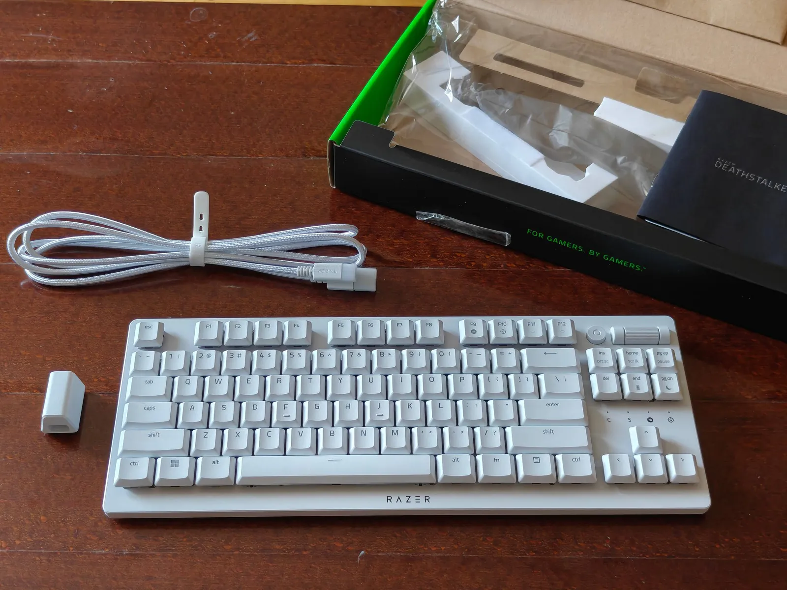Беспроводная клавиатура Razer DeathStalker V2 Pro TKL 2