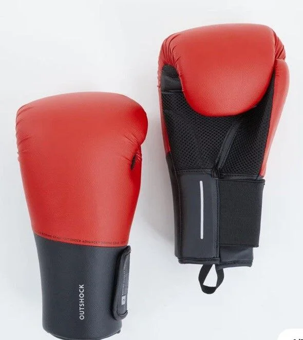 Боксёрские перчатки Decathlon 10oz 2