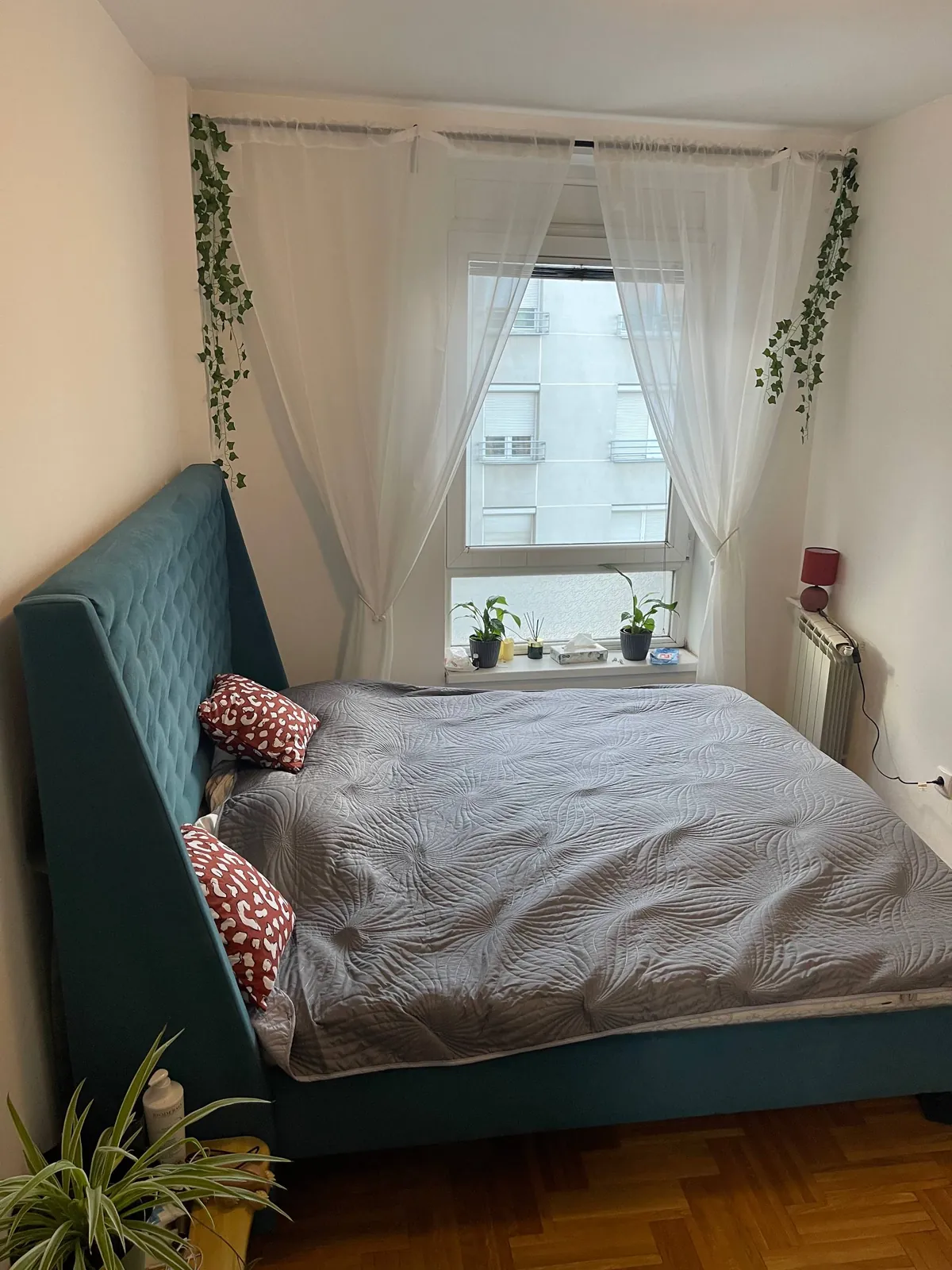 Кровать King Size 200×220 с изголовьем Звездара 5
