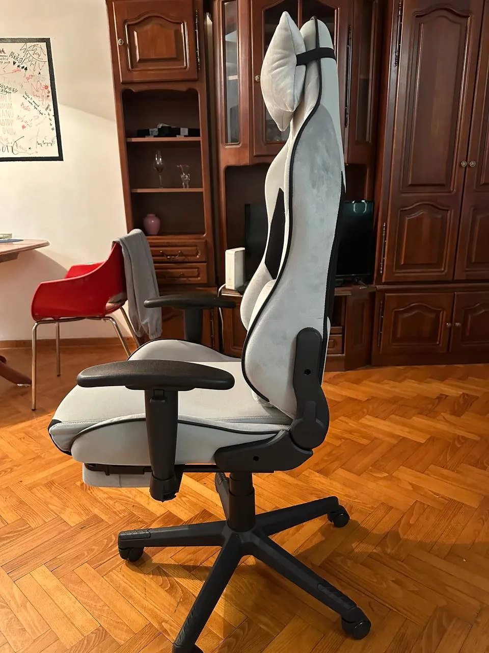 Игровое кресло Huzaro светло-серое Белград 4