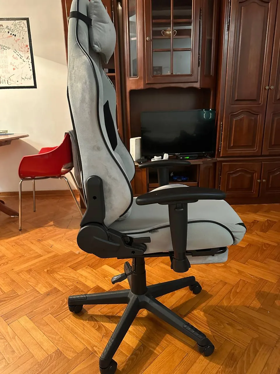 Игровое кресло Huzaro светло-серое Белград 2