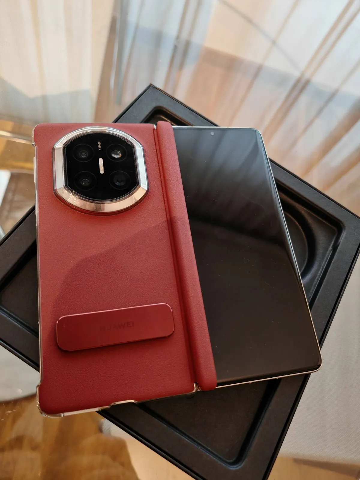 Складной смартфон Huawei Mate X7 16/512 ГБ Белград 2