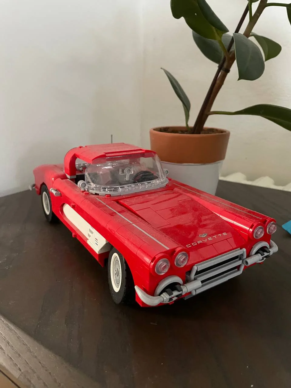 LEGO 10321 Chevrolet Corvette 1961 3