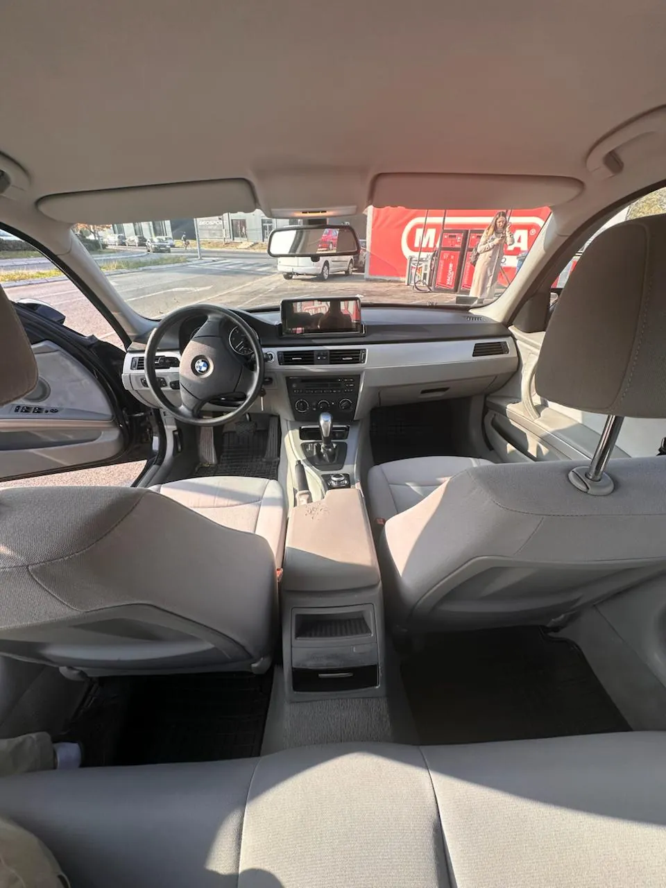 BMW 320d E90 автомат 2006 Белград 5
