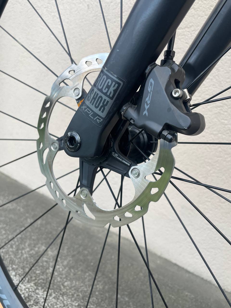 Велосипед Canyon GRIZL RockShox 3