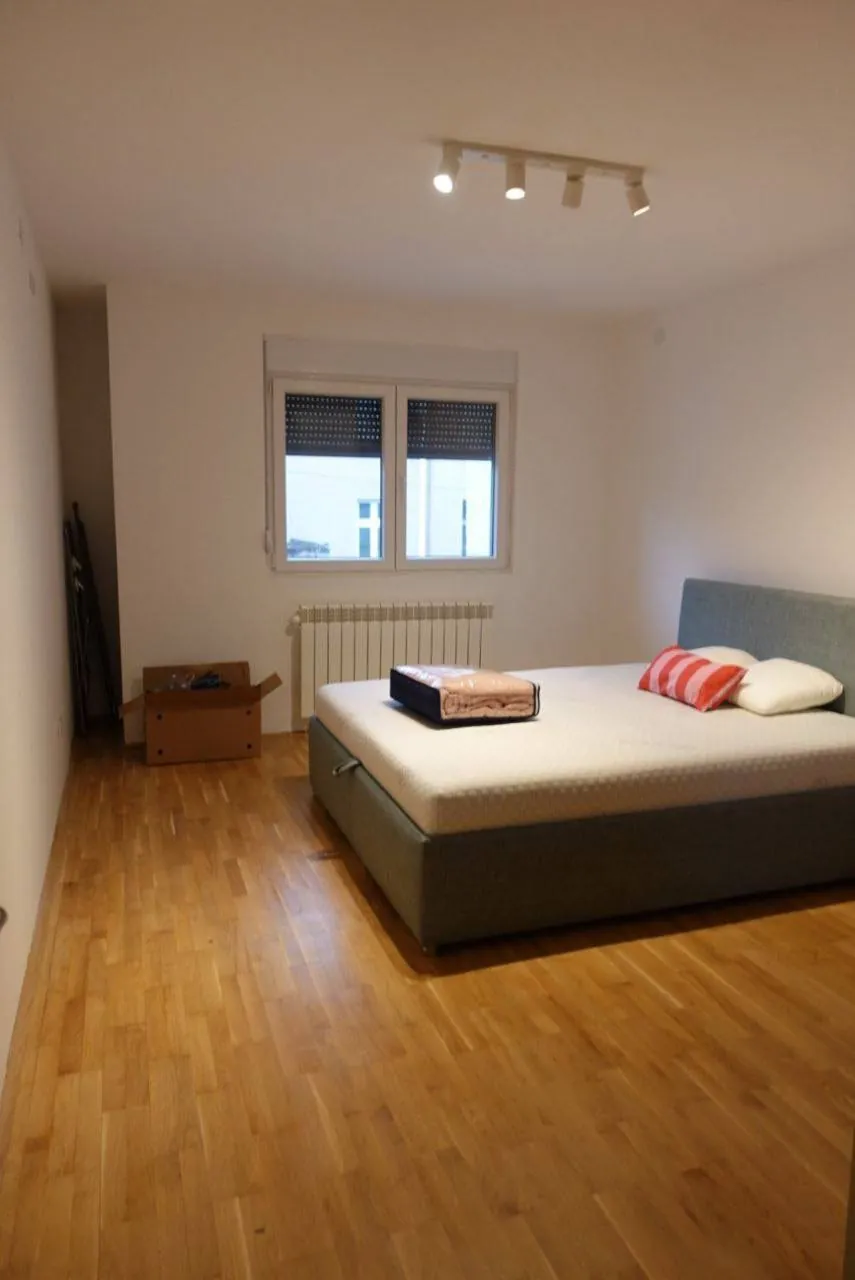 Двухкомнатная квартира 45 м² на Врачаре Cerska 4