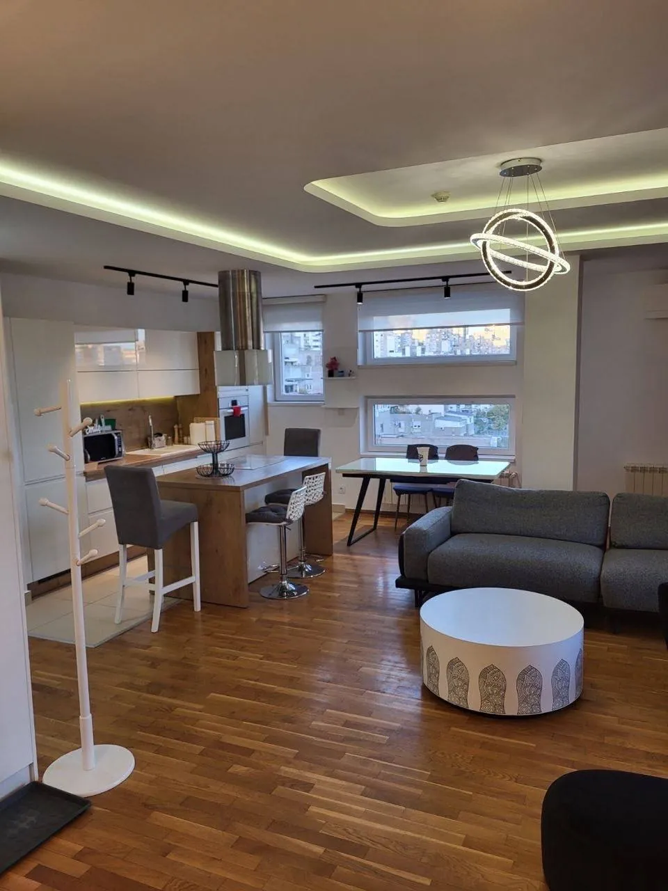 Четырёхкомнатная квартира 100 м² в Новом Белграде 7