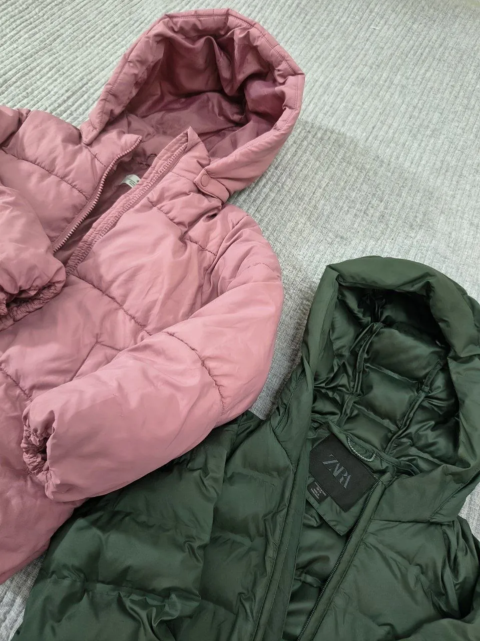 Детские куртки H&M и Zara 122-128 см Нови-Сад 2