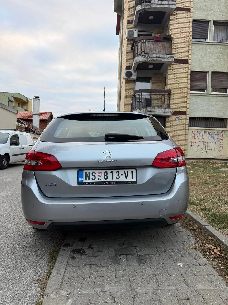 Peugeot 308 1.6 HDi механика 2017 года Нови-Сад 8