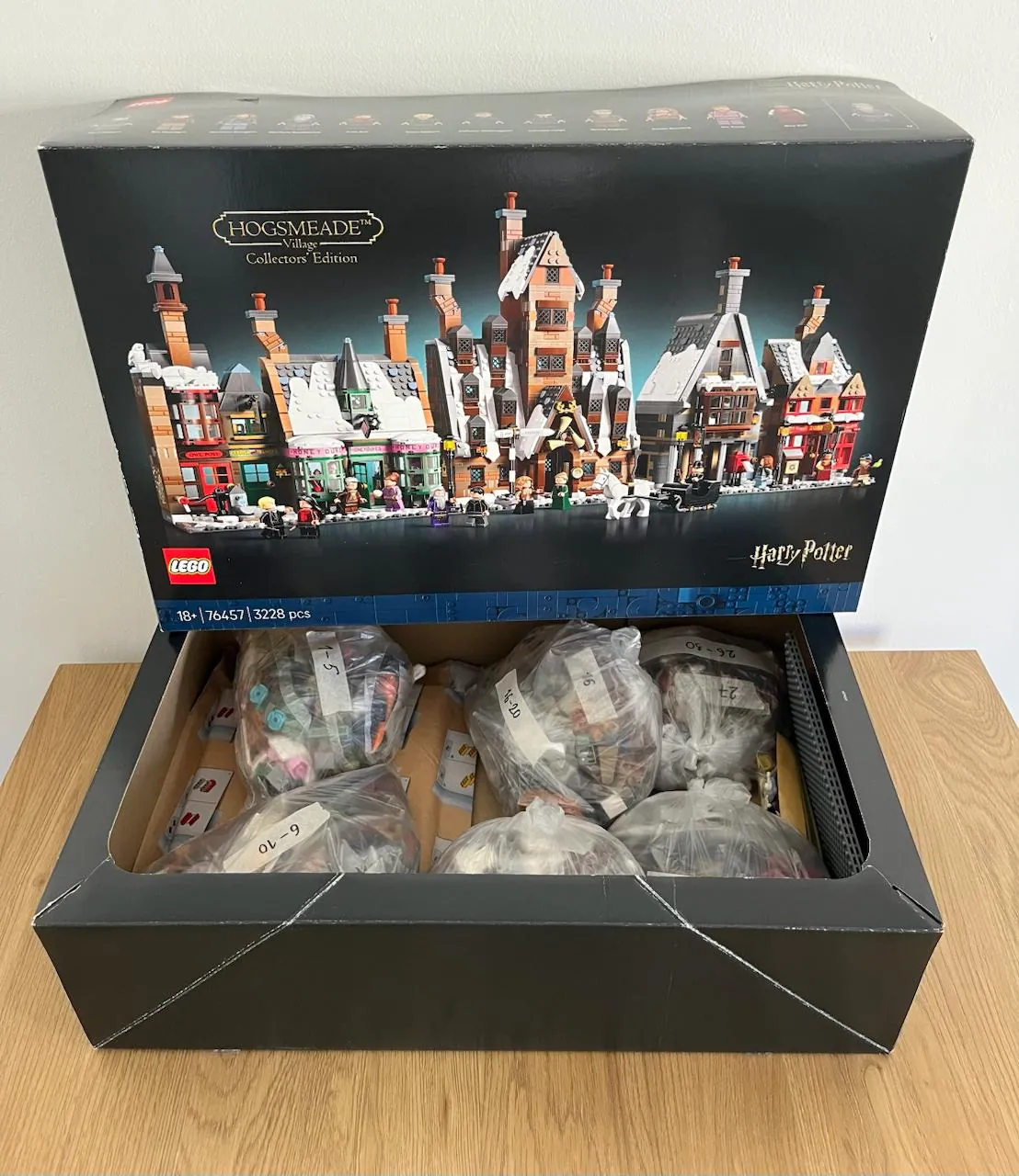 Конструктор LEGO Хогсмид оригинал 2