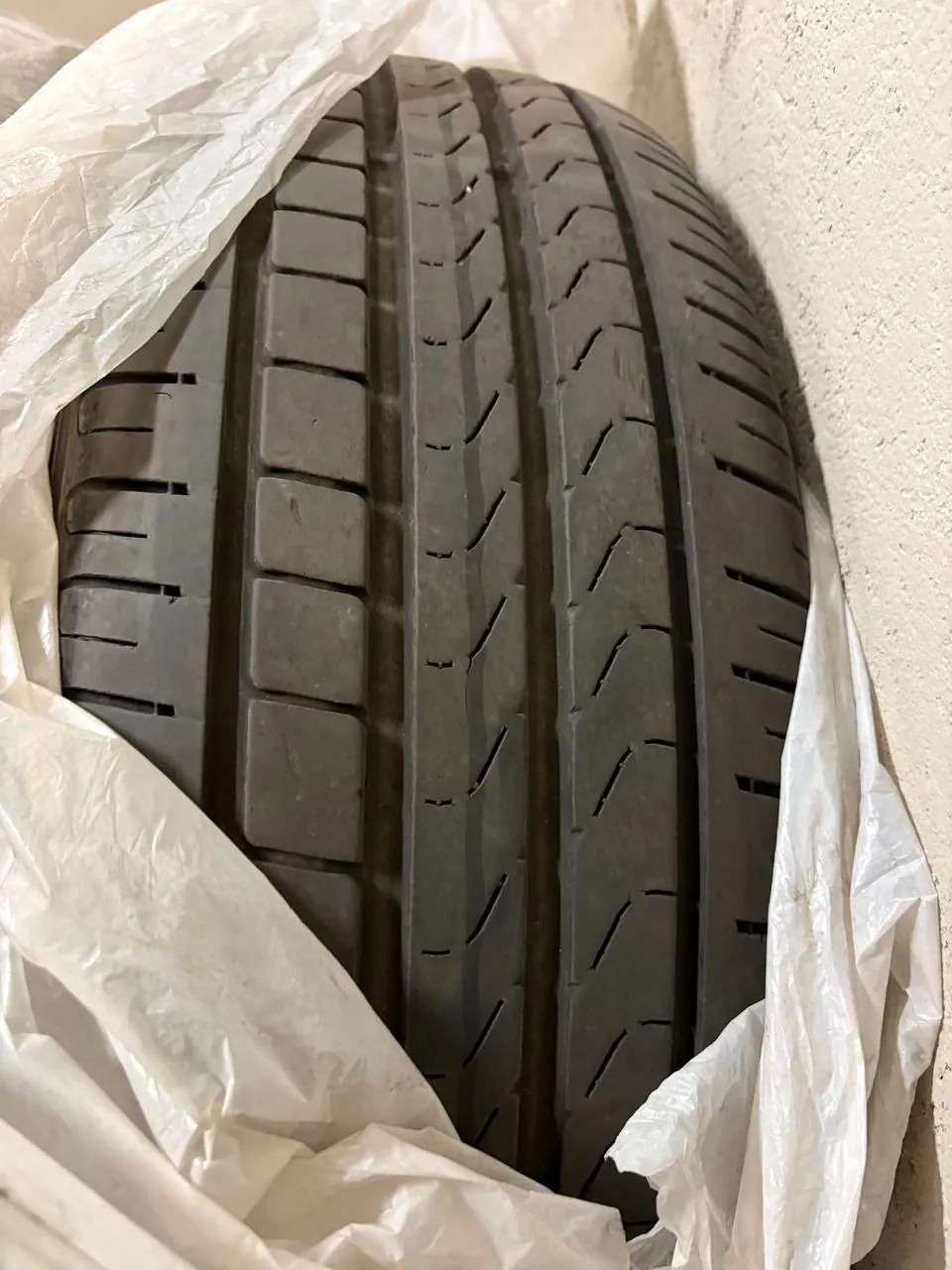 Шины Pirelli Scorpion 215/65 R17 и Yokohama 1