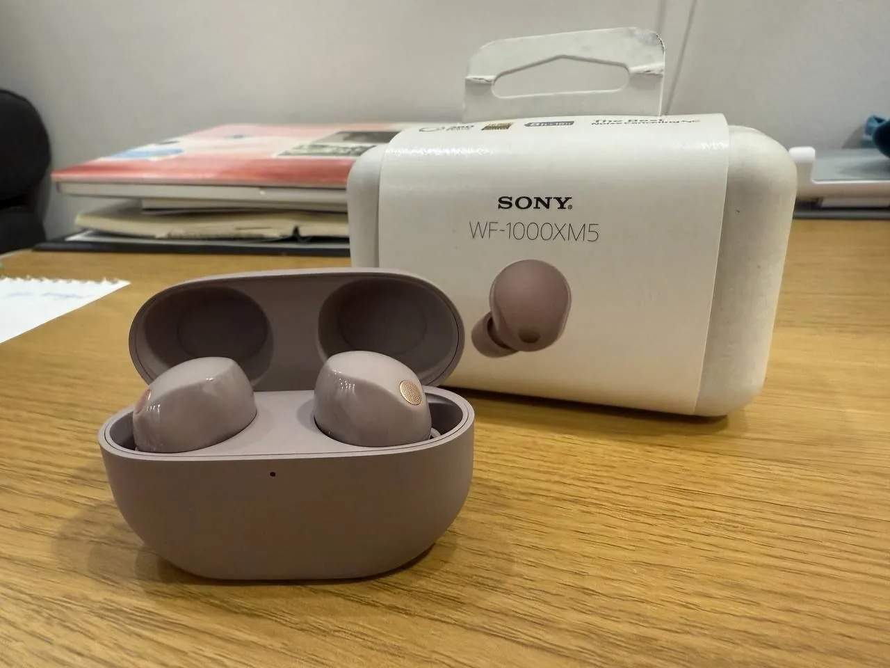 Наушники Sony WF-1000XM5 полный комплект 1