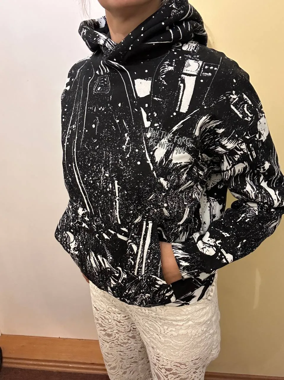 Толстовка H&M с принтом Star Wars 3