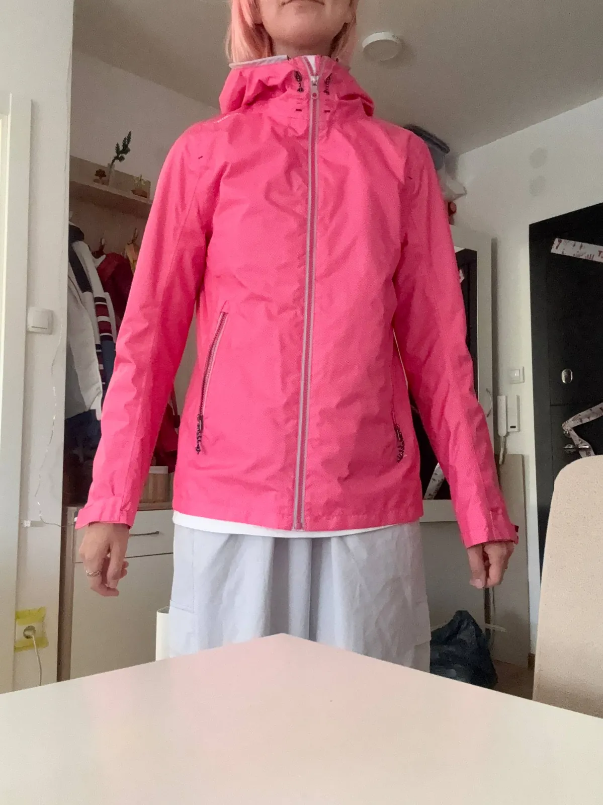 Бордовая куртка и штормовка Decathlon женские 4