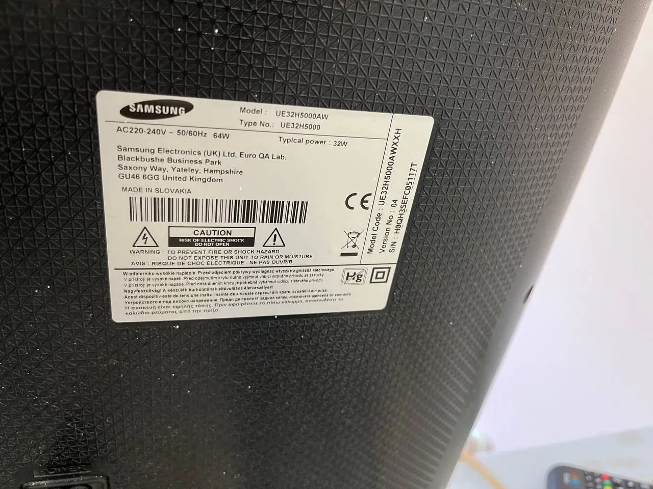 Телевизор Samsung UE32H5000AW 32 дюйма 2